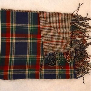 D&Y Plaid Scarf/Wrap/Throw